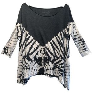 We The Free 3/4 Sleeve Wide Neck Gray & White Tie Dye Oversized Top